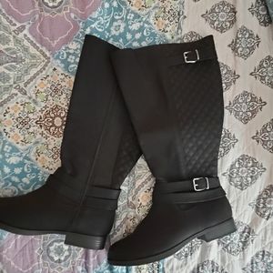 Torrid size 9W Black Boots - New